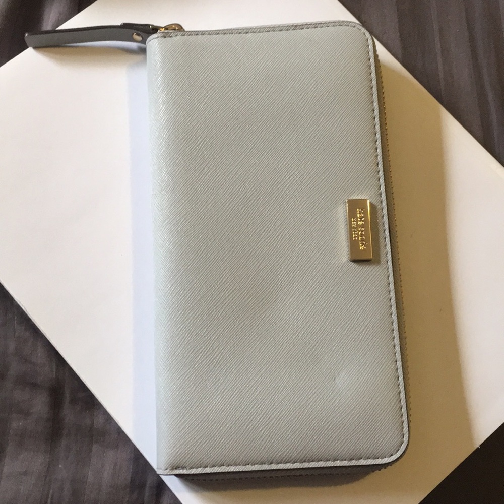 Kate spade grey continental wallet